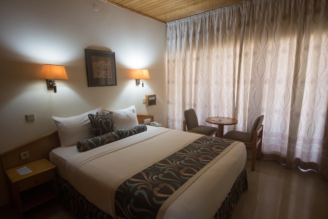 Volta Hotel Akosombo Екстер'єр фото