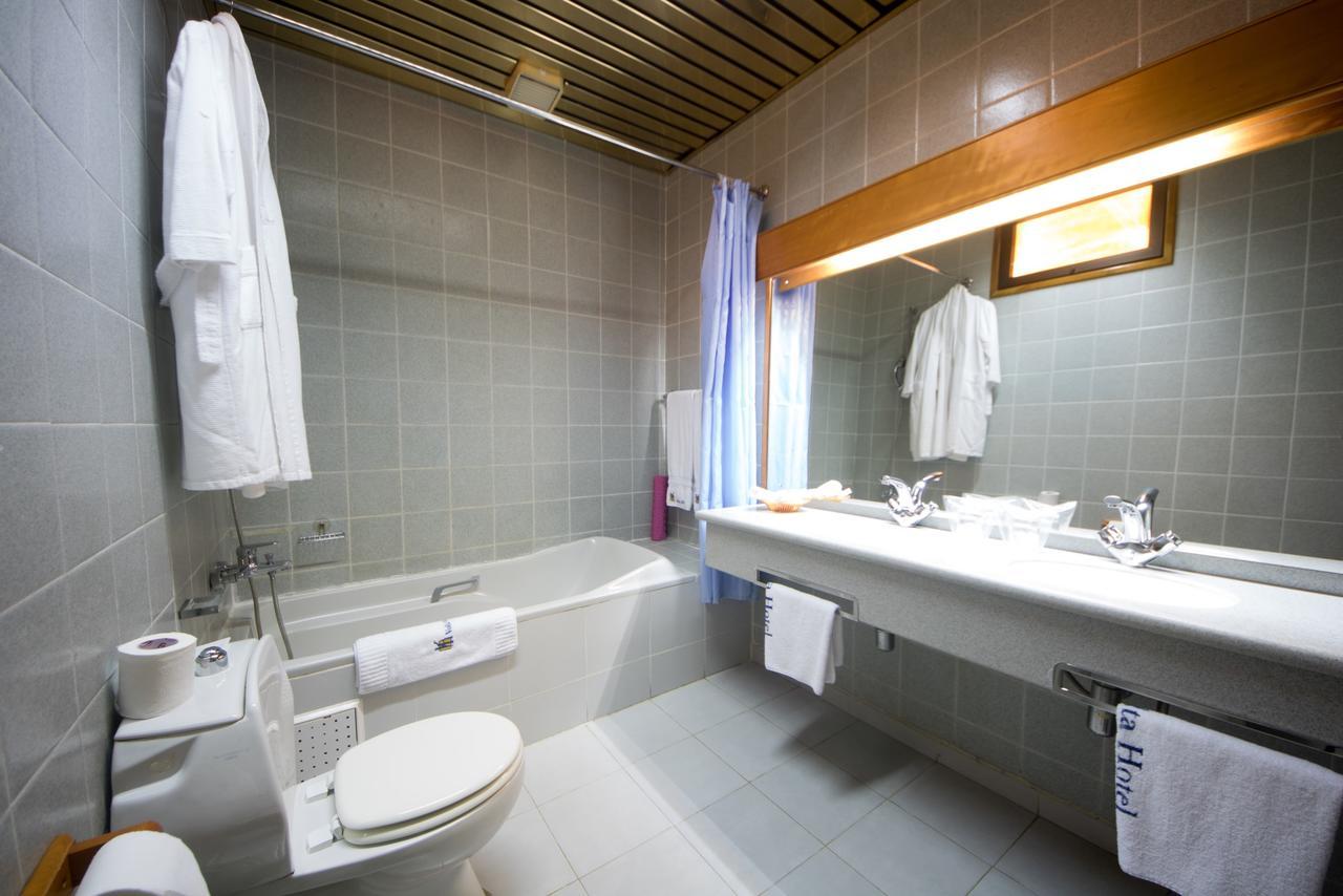 Volta Hotel Akosombo Екстер'єр фото