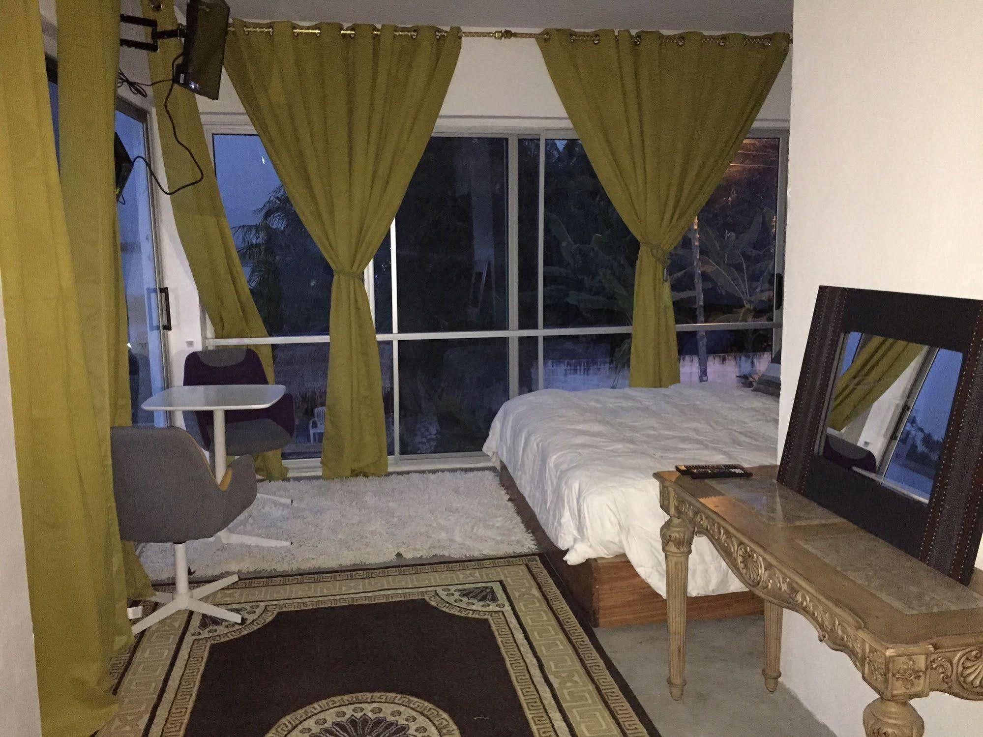 Volta Hotel Akosombo Екстер'єр фото